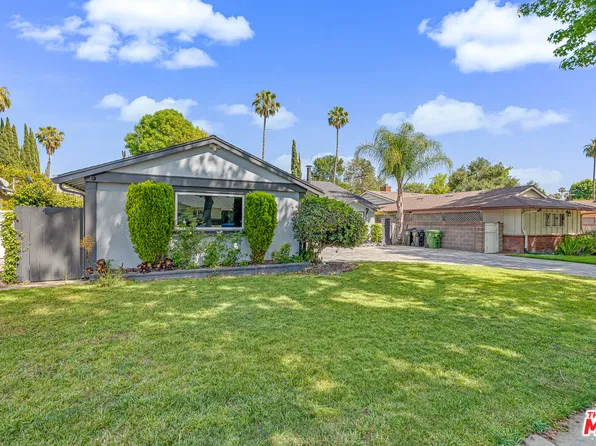 6626 Burnet Ave, Van Nuys, CA 91405