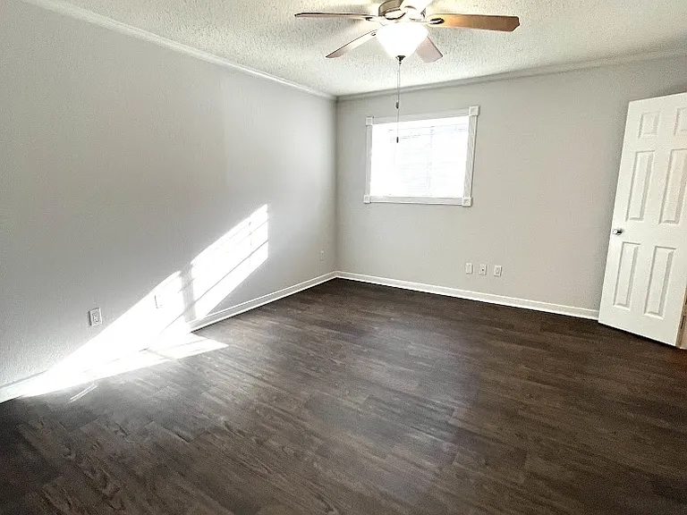 Le Montreaux Apartments — Photo 163