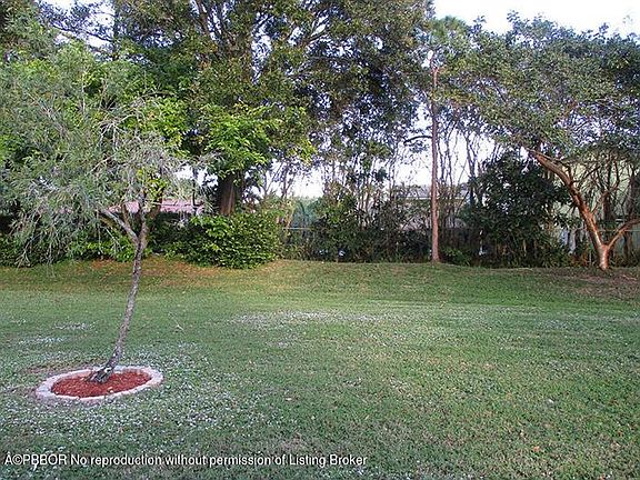 3rd image of 4831 Brighton Lakes Blvd #4831