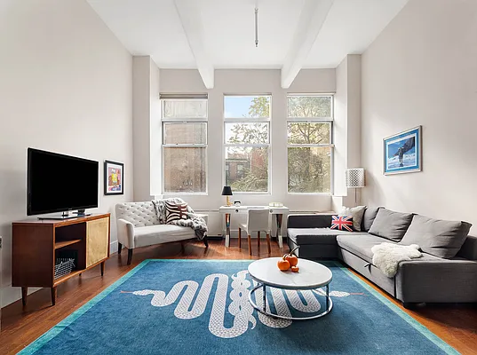 Rented by Compass | media 2
