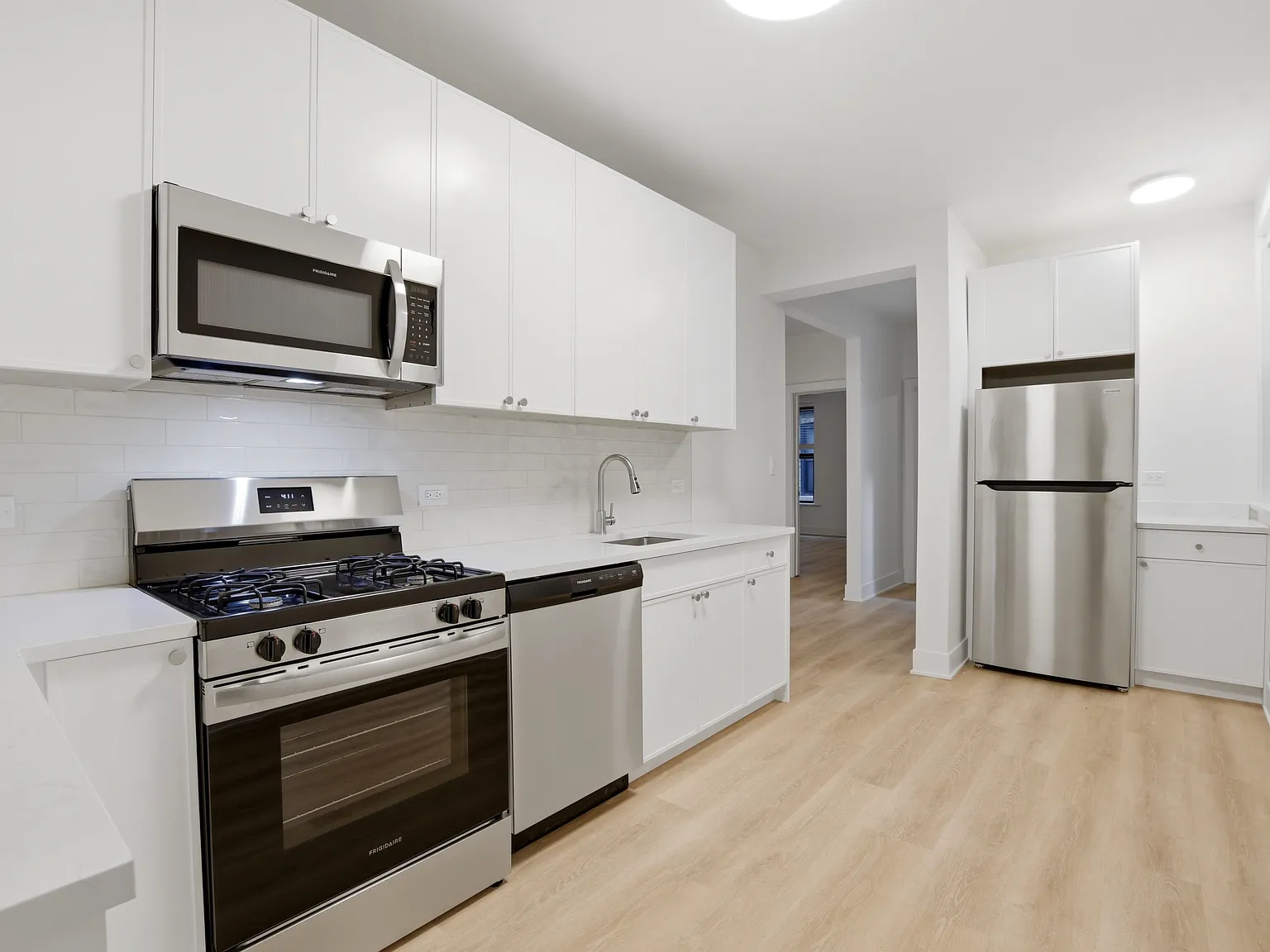1125 Davis St./ 1603-11 Ridge Ave. — Photo 2