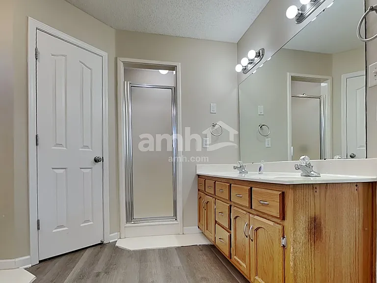 13148 Braybourne Pkwy — Photo 12
