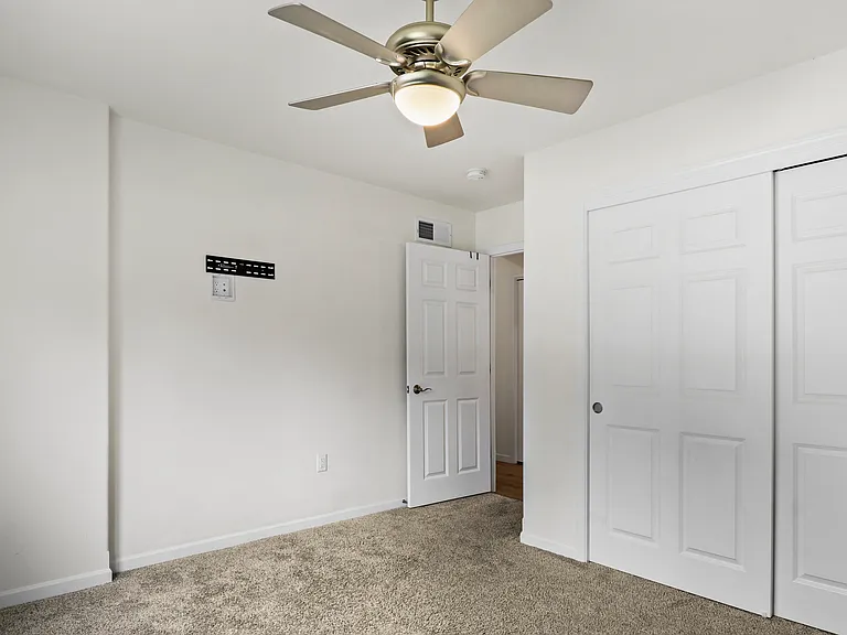 1375 Michigan Ave #D — Photo 18