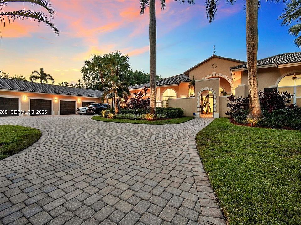 1st image of 14211 Sunset Ln
