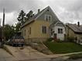 1323 W Ring St, Milwaukee, WI 53206