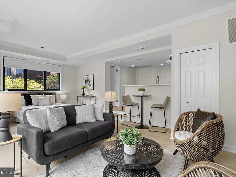 1080 Wisconsin Ave NW #1003 — Photo 12