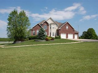 8978 County Road 6470, West Plains, MO 65775
