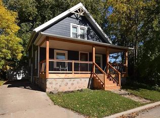 1910 E Murdock Ave, Oshkosh, WI 54901