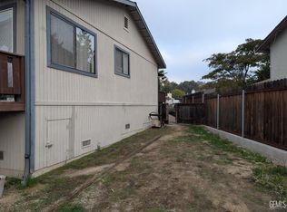 1944 Brook Ln, Paso Robles, CA 93446