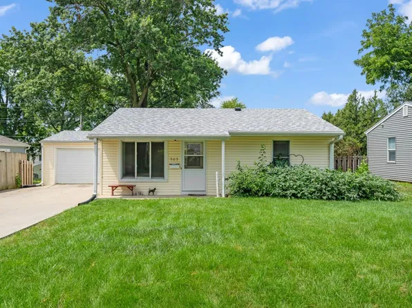 505 E 22nd St S, Newton, IA 50208