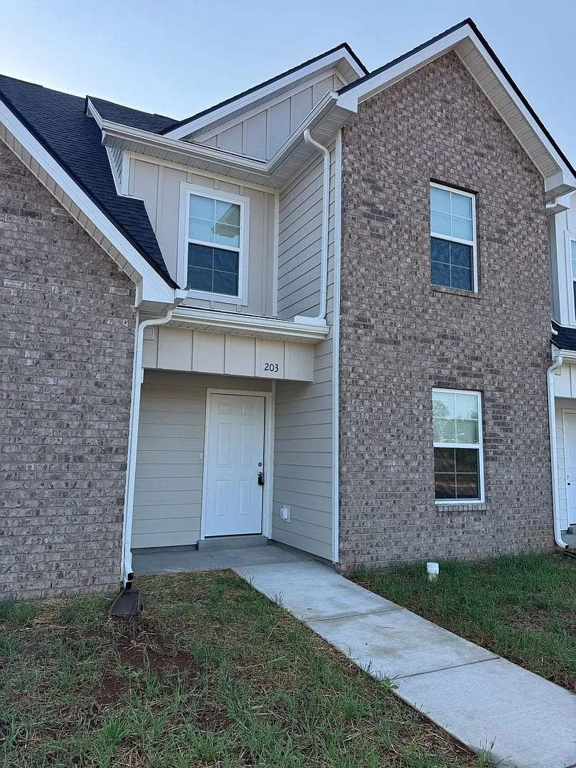 3 Bed / 2 Bath Townhome In Smyrna Tn - Brand New Waiting For You To Move In — Photo 2