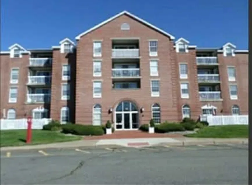 160 Commandants Way #210
