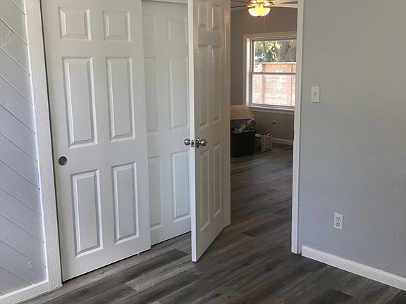 2nd image of 6533 29th Way N