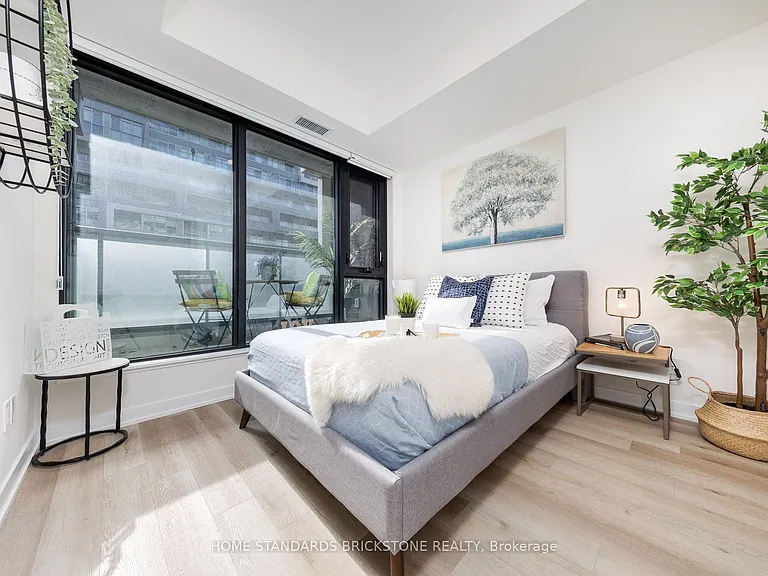 840 Saint Clair Ave W #314 — Photo 18