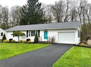 304 Ridge Rd, Oriskany, NY 13424