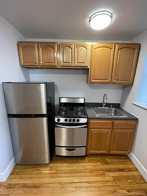 Rented by Beekman Street Realty | media 5