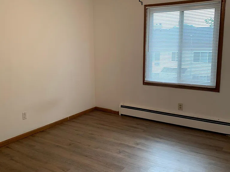 4001 Mavelle Dr — Photo 26