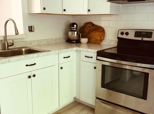 1118 Sandy Hollow Ct, Silver Spring, MD 20905