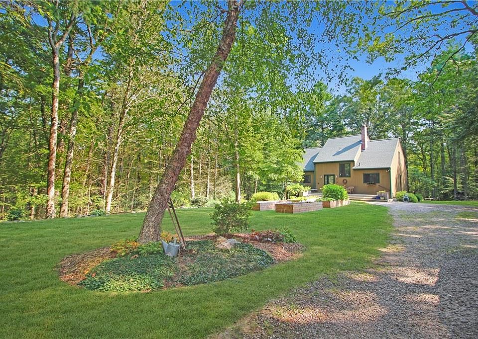 1st image of 47 Wood River Ln