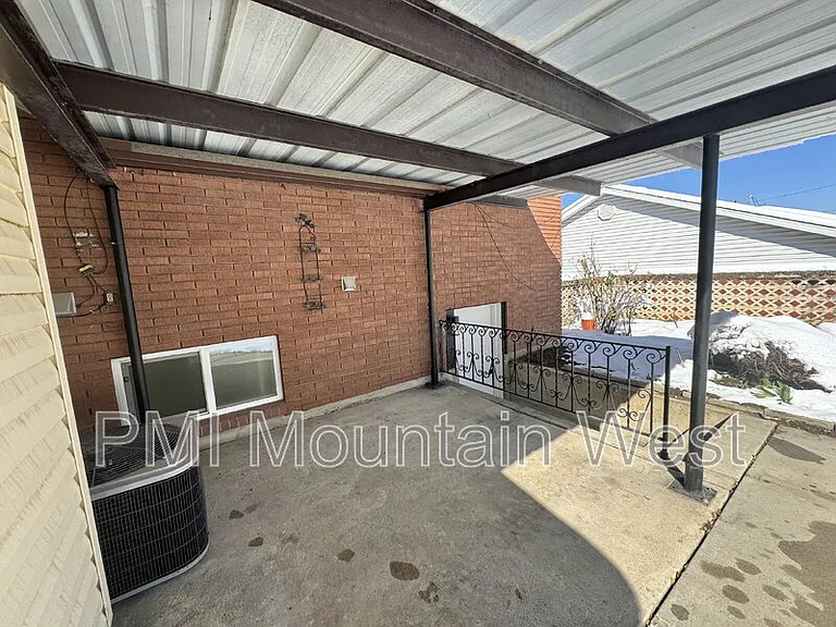 7115 S 2155 E — Photo 40