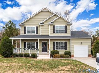 13542 Green Spire Ct, Chester, VA 23836