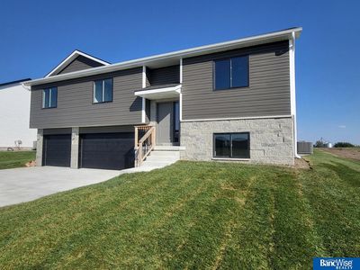 530 Railroad St, Hallam, NE, 68368