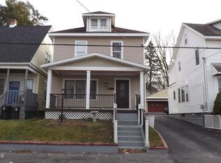 3 Harvard St, Schenectady, NY 12304