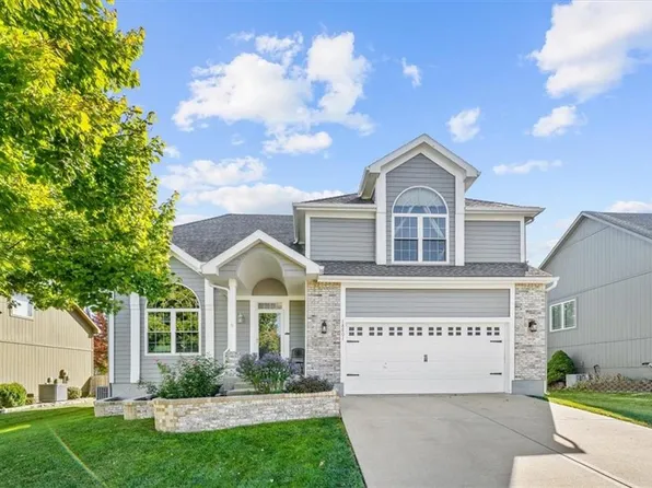 18801 W 164th Ter, Olathe, KS 66062