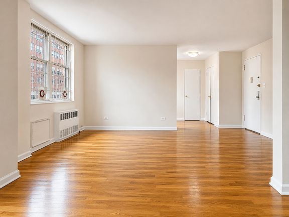 3rd image of 525 Ocean Pkwy #33