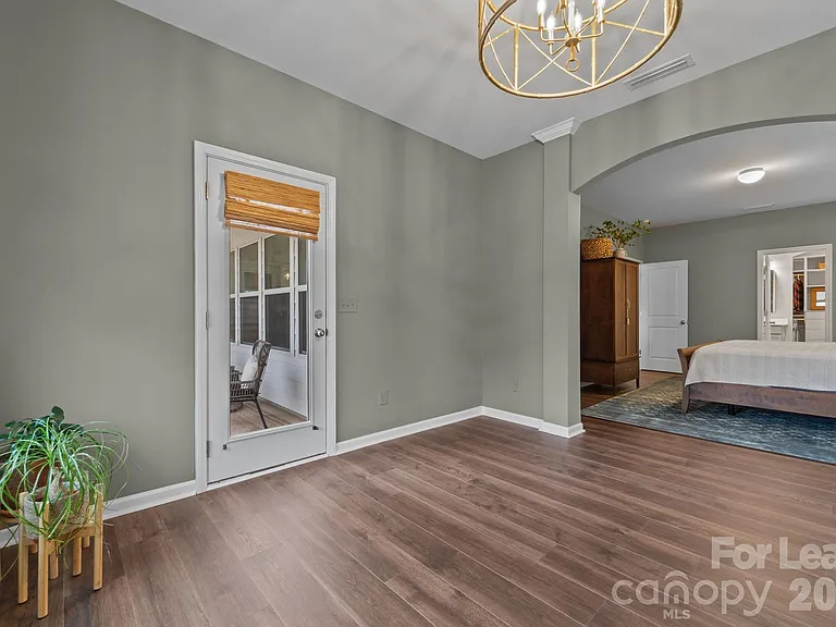157 Montgomery Pl — Photo 19