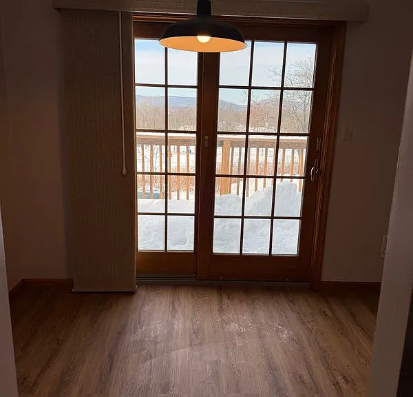 609 Main St #B — Photo 5