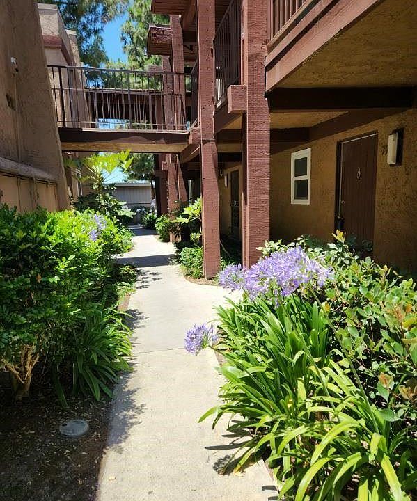 1st image of 1030 W Macarthur Blvd APT 79