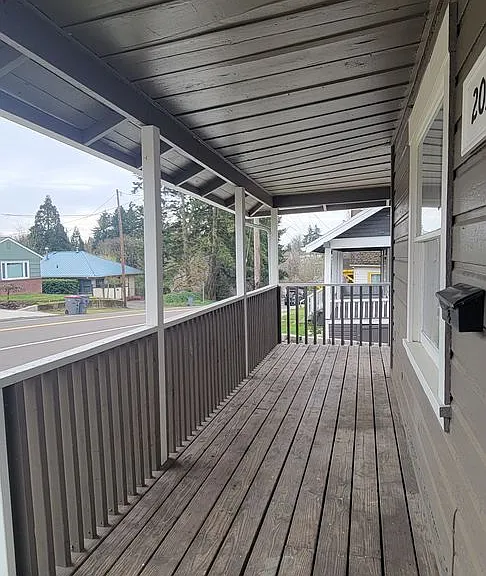 538 203 Frd — Photo 2