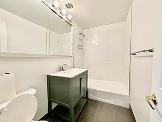 Rented by HOLTON REAL ESTATE INC.