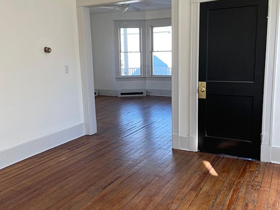 Dining/family room off kitchen