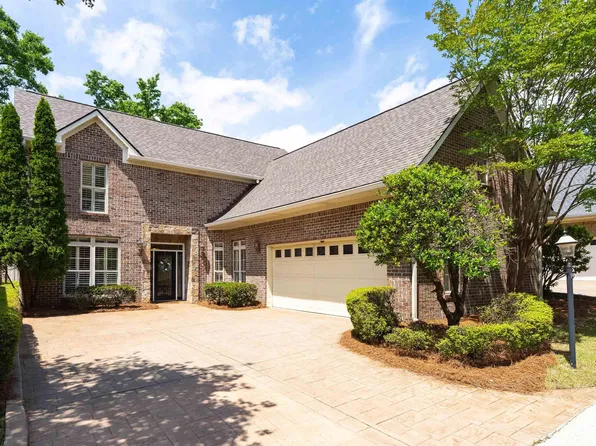 2613 Manchester Ct, Vestavia, AL 35226