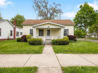 201 W Chestnut St, New Carlisle, IN 46552