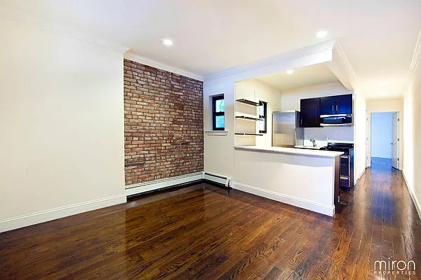 Rented by Miron Properties | media 18