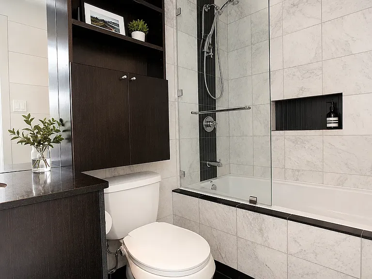 181 Withers St #2B — Photo 3