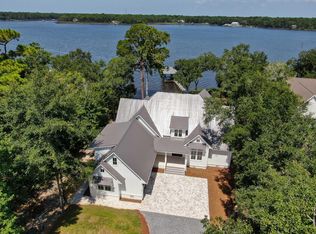 1376 Lagrange Rd, Freeport, FL 32439