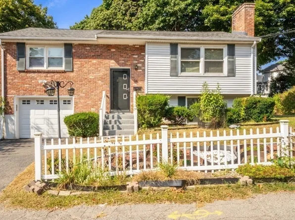 15 River Park St, Needham, MA 02494