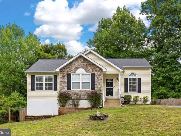 34 Amelia Ct, Fredericksburg, VA 22405