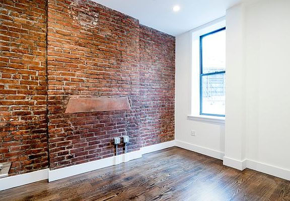 4th image of 44 Grand St APT 2
