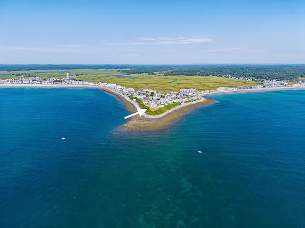 49 Dumas Avenue, Hampton, NH 03842