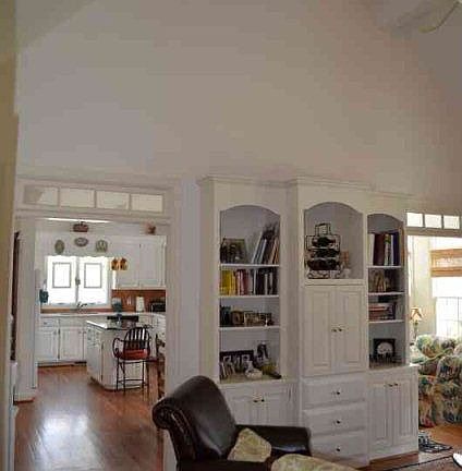 4th image of 121 Warrington Ct