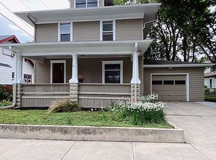 1217 S 16th St, Lincoln, NE 68502