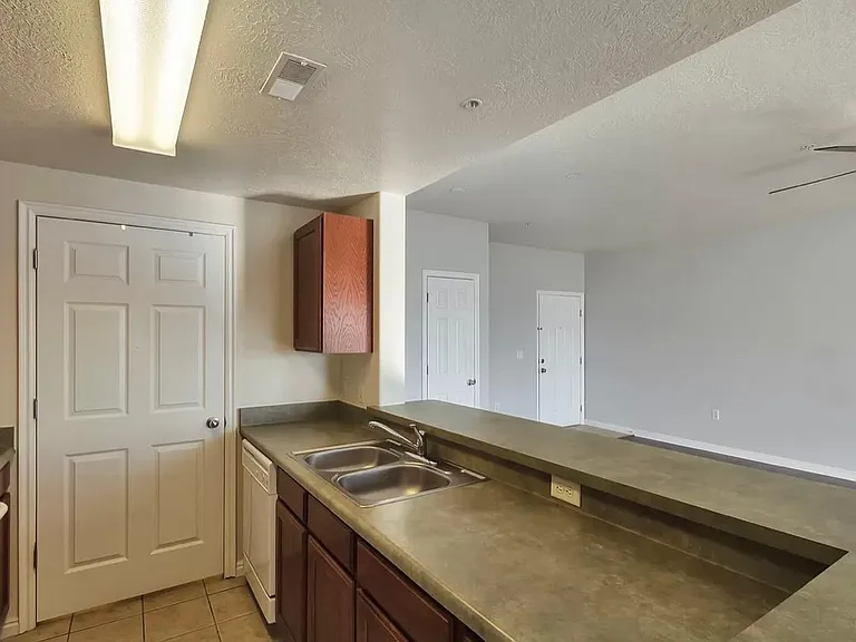 165 W Albion Village Way S #301 — Photo 11