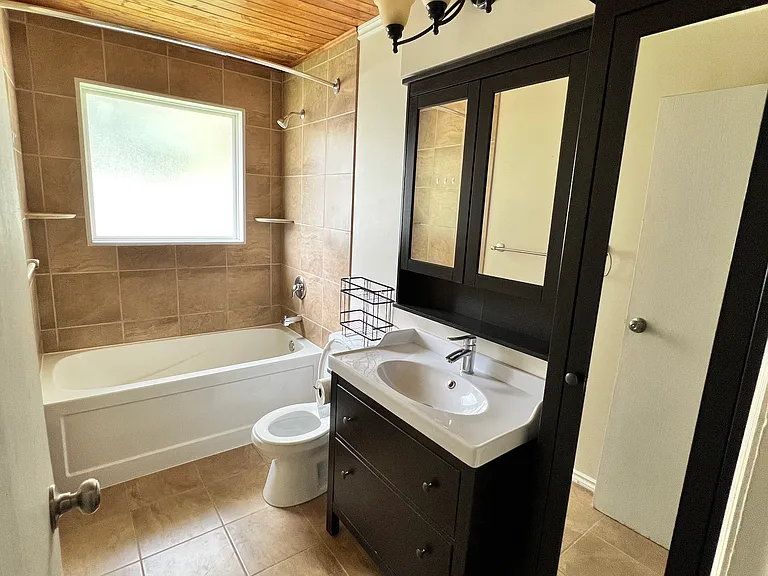 221 Birch Ave — Photo 31