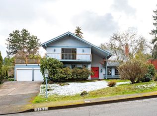 2350 W 23rd Pl, Eugene, OR 97405