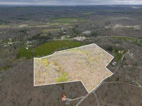 4100 Schooner Rd, Nashville, IN 47448